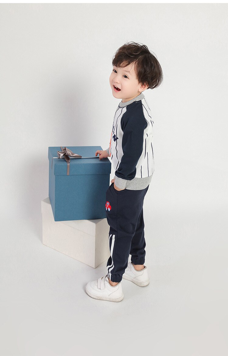 Lente Herfst Leisure Kinderen Sweatshirts Jongen Brief Kids Trui Jongens Jas Streep Katoenen Baby Uitloper Tops 2-7y