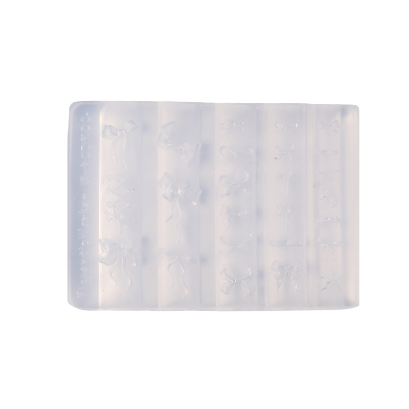 TSZS 1pc jupe mignonne dentelle sur les ongles silicone coeur arcs ruban 3D moule à ongles décorations d'art d'ongle Silicone beurre produits pour ongles