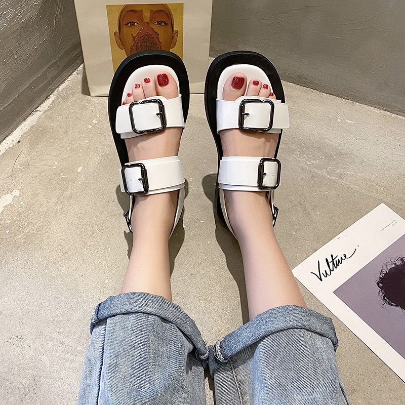 Damskie płaskie sandały gladiatorki damskie z wystającym palcem klamra miękkie galaretki gumowe modne sandały kobiece dorywczo platformy buty na plażę kobieta