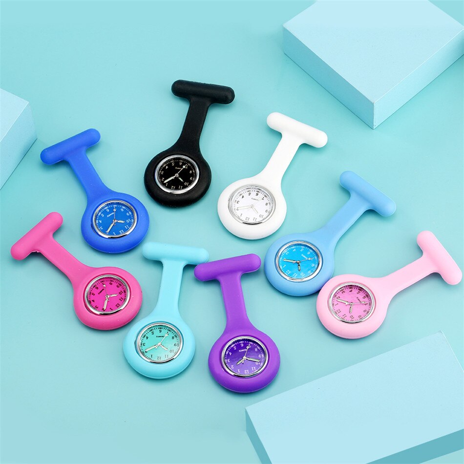 Reloj de bolsillo con puntero luminoso para enfermera, relojes de bolsillo de cuarzo con cubierta de silicona, Pin colgante para médico