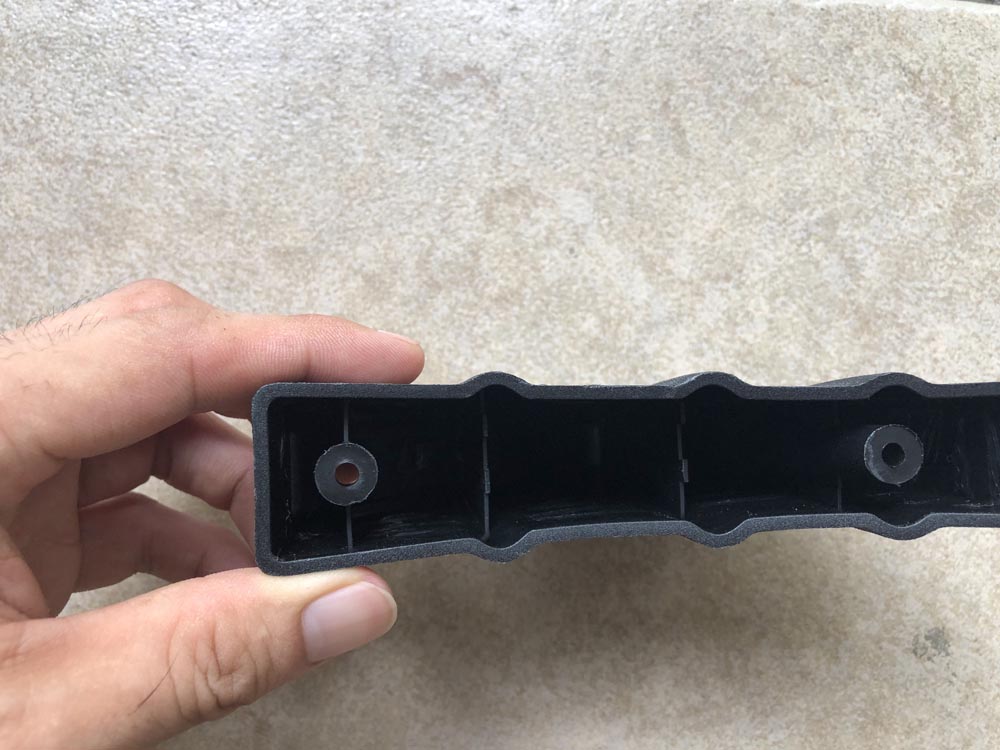 Haaienvinverspreider, Qiilu universele koolstofvezelstijl auto achterbumper chassis achter haaienvin (L