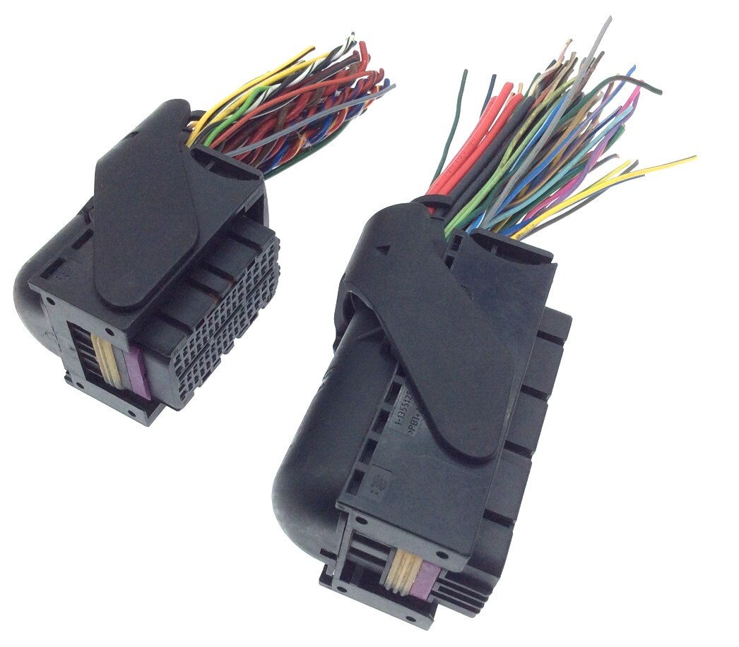1pc used second hand 1pc for Bosch ECU EDC17/16 ECU board No. 1 plug 60pin 94pin plug female harness socket