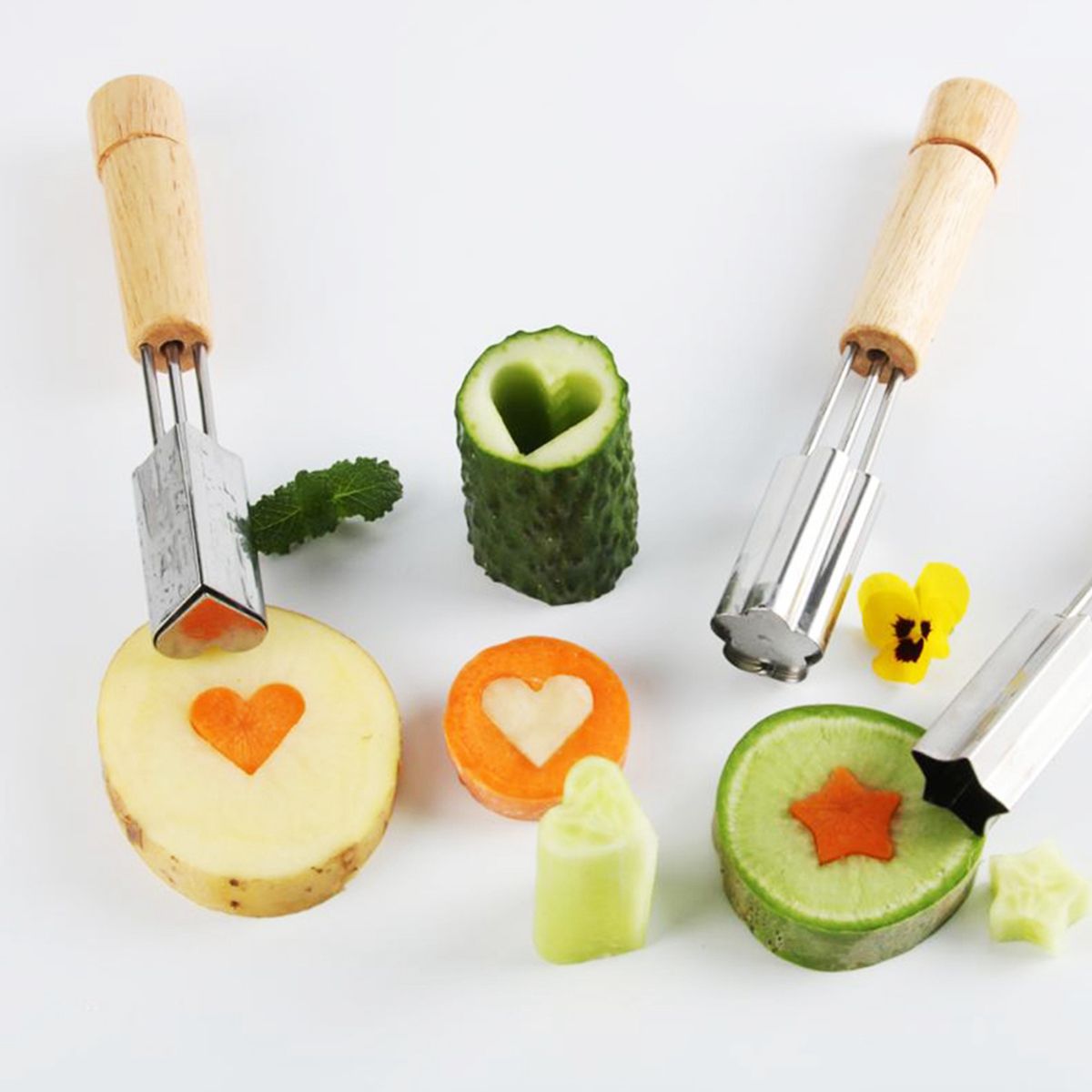 Stainless Steel Cookies Cutter Flower Heart Shape Carrot Cucumber Fruit Cutting Die Vegetables Cutter Kitchen Gadgets