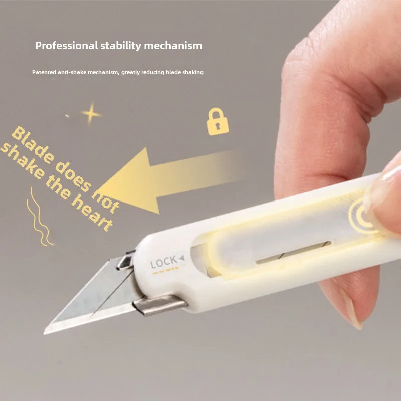 Nóż robić cięcia winylu Nóż uniwersalny bez drgania Naklejki samochodowe Naklejki 9mm 30 ° Kieszonkowy nóż rzemieślniczy Widnow Narzędzie robić cięcia folii zaciemniającej