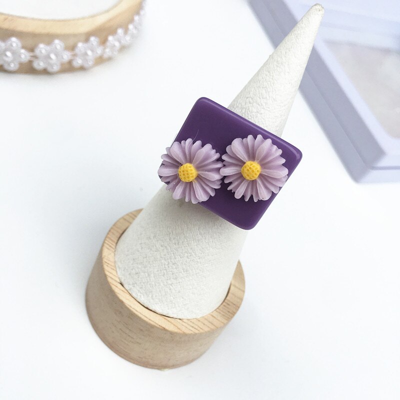 Koreansk farverig tusindfryd blomst hjerte rund bjørn geometrisk firkantet chunky ringe til kvinder lilla akryl harpiks ringe smykker: 8