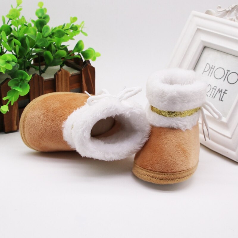 Lente Winter Baby Laarzen Zachte Pluche Bal Laarsjes voor Baby meisjes Anti Slip Sneeuw Boot Winter Keep Warm Leuke Crib schoenen