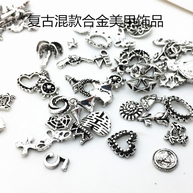 50 Stks/pak Japan 3D Nail Art Decorations Metal Nail Accessoires Retro Gemengde Stijlen Nail Onderdelen Diy Charm Lichtmetalen Nail Supplies