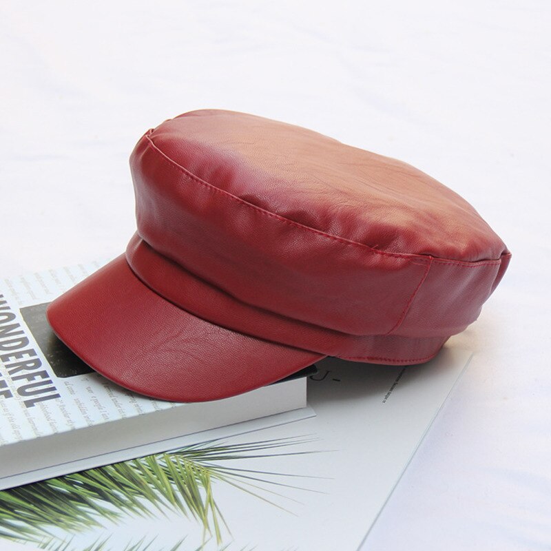 Automne et hiver noir angleterre chapeau octogonal Pu Cortex Casquette femme loisirs gavroche béret Casquette