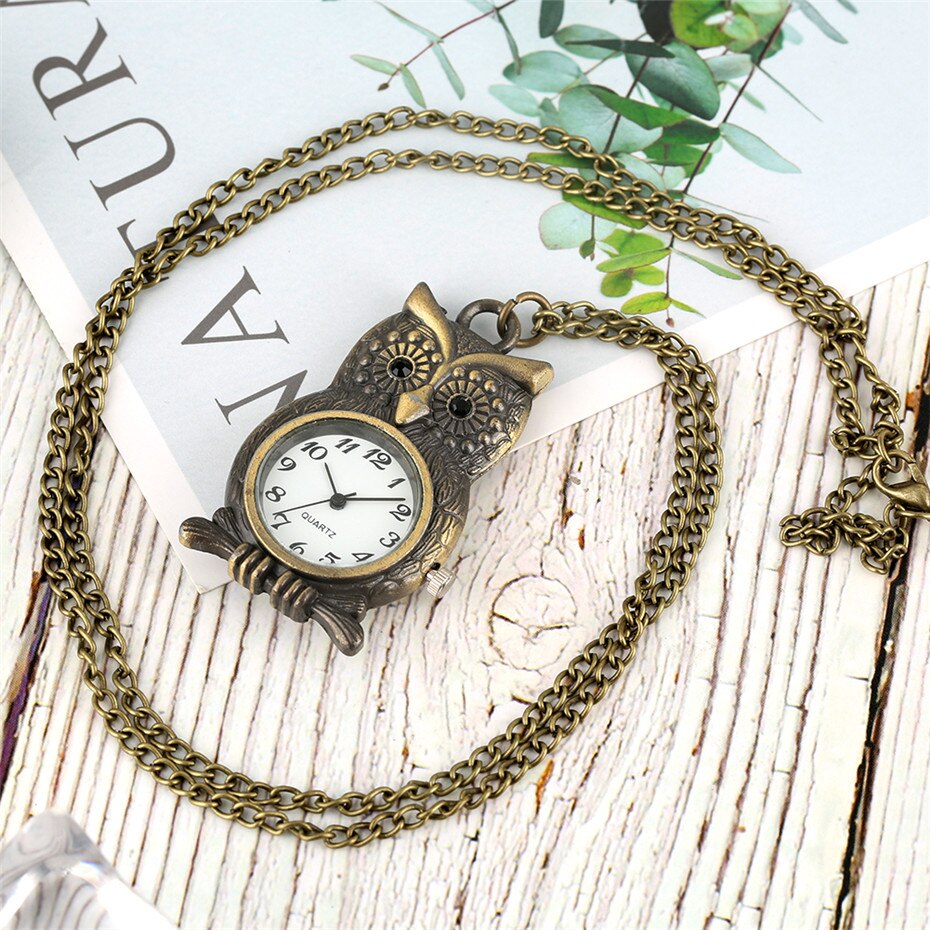 Reloj colgante con forma de búho de bronce, reloj de bolsillo de cuarzo, Retro, Fob, cadena de suéter, números arábigos, exhibición de collar