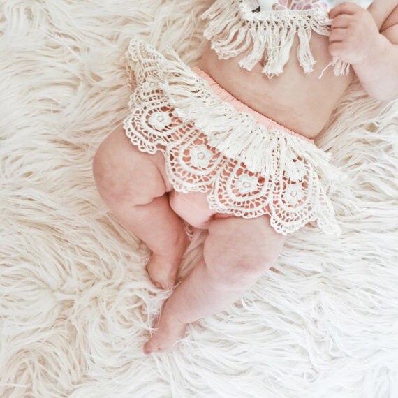 Adodable enfant en bas âge -né froufrous pantalon bébé fille culottes sous-vêtements dentelle à volants PP pantalon Bebe couche-culotte 0-24M