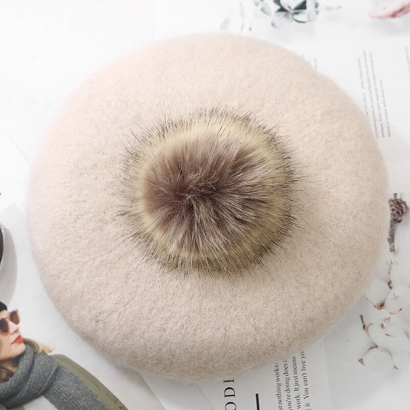 Vrouwelijke Winter Herfst Wollen Pompom Baret Hoed Effen Vrouwen Boina Franse Hoed Meisjes Outdoor Warm Baretten Schilder cap: Beige