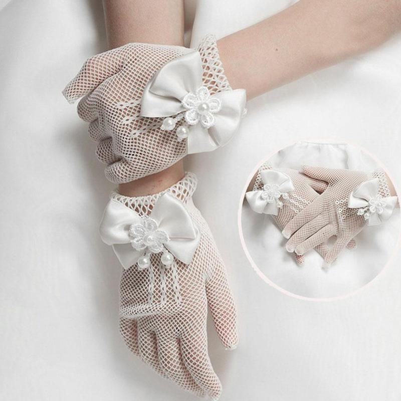 1 Pair White Lace Faux Fishnet Communion Flower Gloves Ceremony Accessories Princess Kids Children Gloves For Bride Party G Y8S4