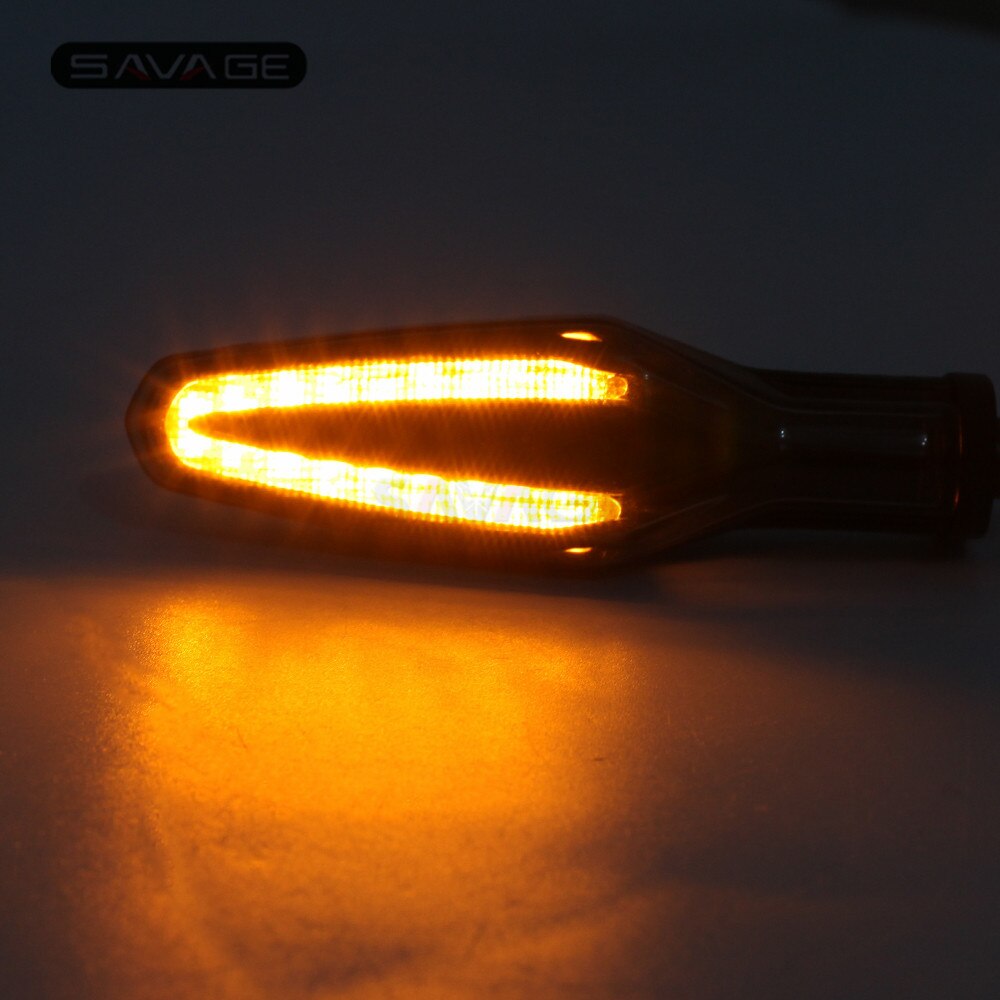 For STREET Triple 675 675 R , 765 RS 765S 765R 1050RS 1200RS Daytona Flashing LED Indicator Light Turn Signals