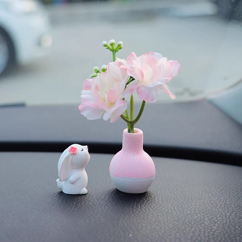 Adornos bonitos para decoración Interior de coche, flores con olor, conejito, tablero decorativo para coche