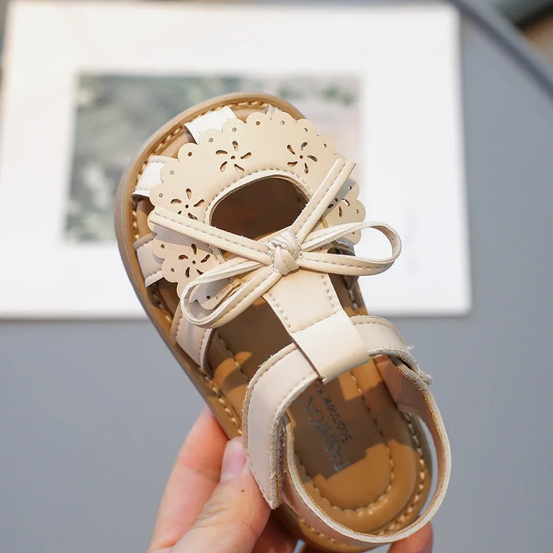 Sandalias de bebé para niñas, zapatos suaves Beige con lazo de verano para caminar para niñas de 2 a 12 años, sandalias antideslizantes de rosa para niños, zapatos de bebé