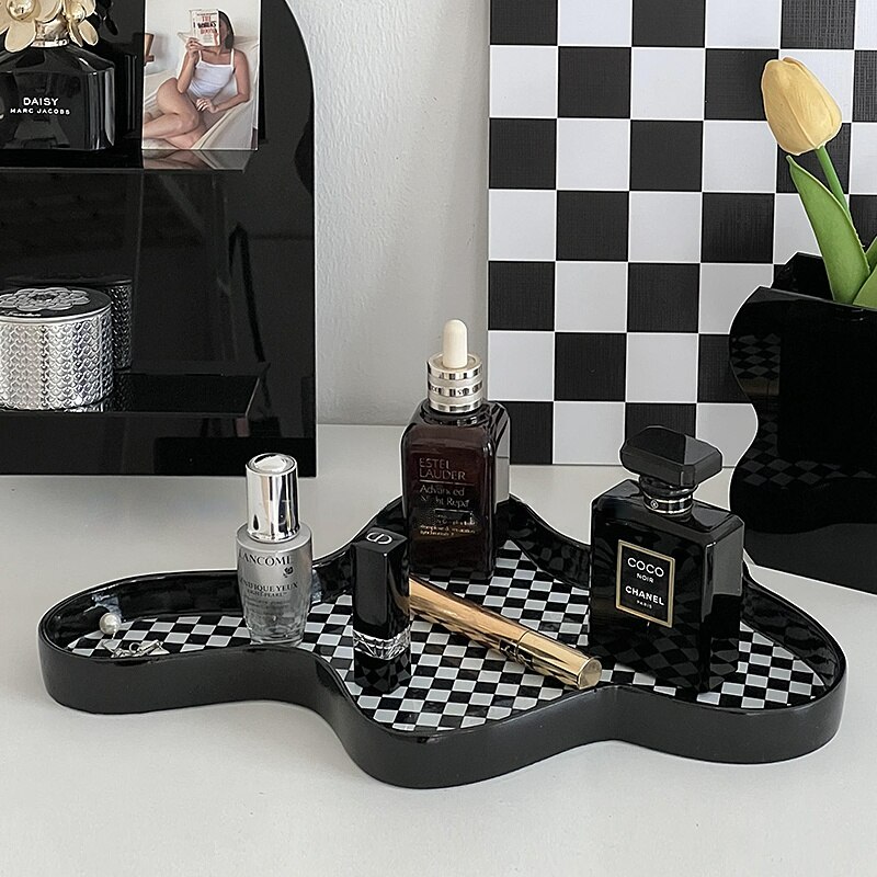 Plateau décoratif irrégulier noir et blanc, plateau de rangement de bijoux, produits cosmétiques, Style géométrique populaire Ins, aromathérapie