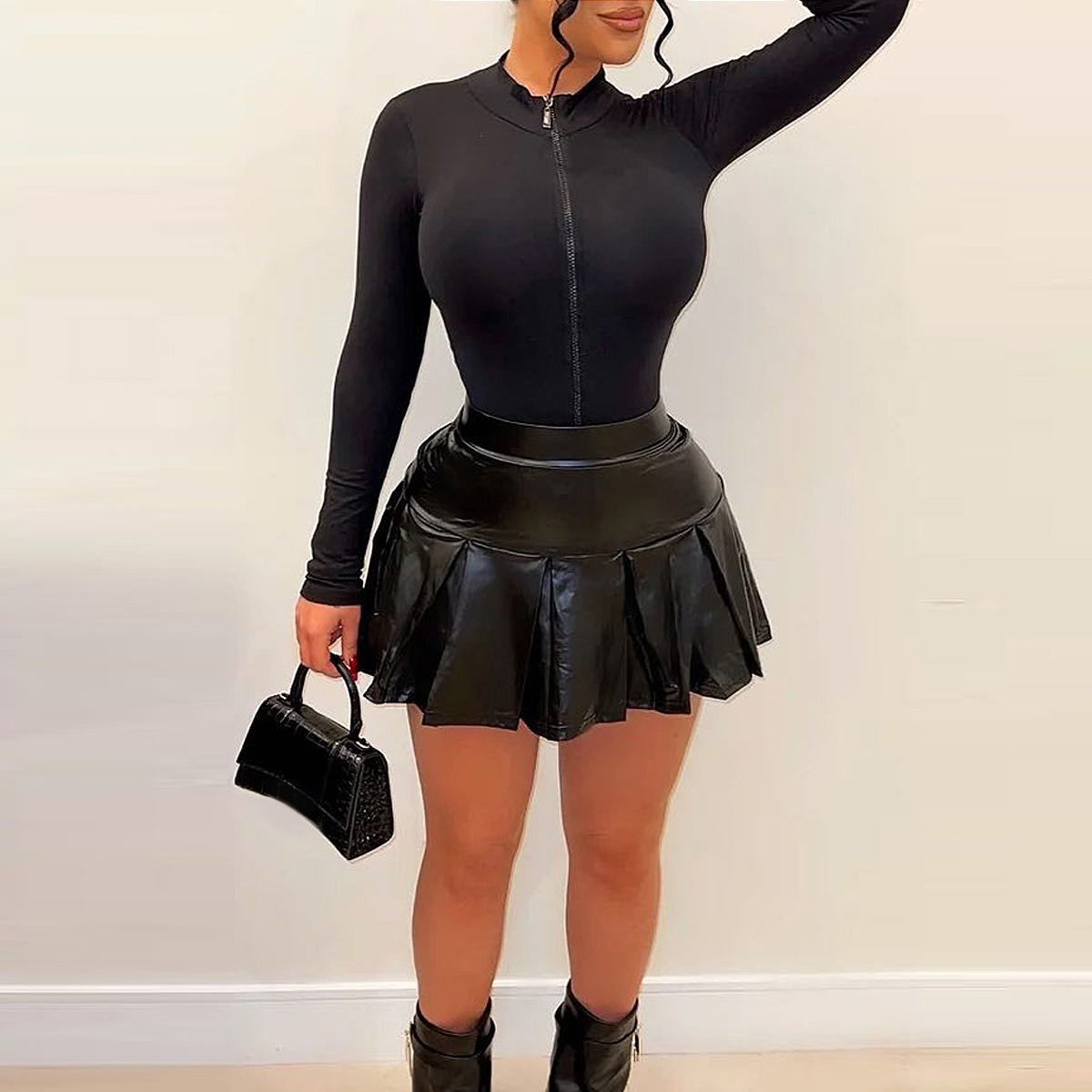 Jupe Super courte évasée, taille moyenne, Sexy, couleur unie, en cuir PU, Mini jupes pour femmes