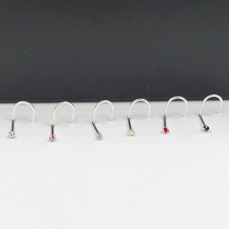 20 Stuks Van Pack925 Sterling Zilver 1.5 Mm Ronde Crystal Neus Stud Ringen Schroef Piercing Sieraden