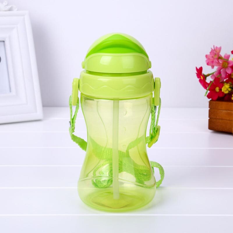 420ml søde babyflaske spædbarn nyfødte børn lærer at fodre drikke halmflaske børn halmjuice vandflasker træningskop: Yh2939 grønne