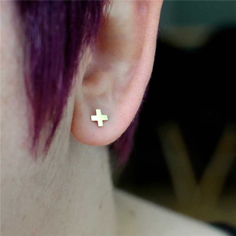 Punk Cross Rvs Oorbellen Mini Kleine Cross Stud Earring Minimalistische Rose Goud Zilver Kleur Oor Sieraden
