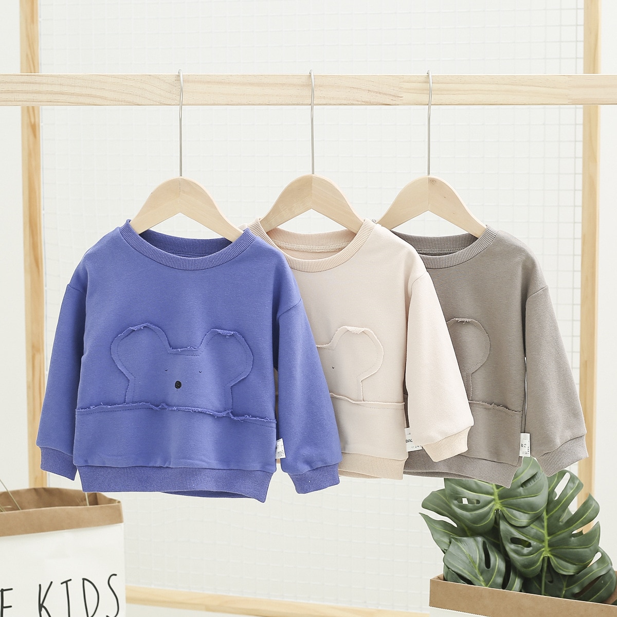 Baby girls sweatshirts vår höst barn hoodies långärmad tröja för barn tecknade björnkläder