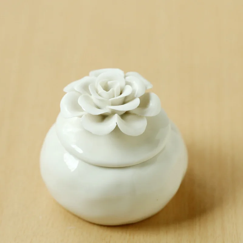 Velas aromáticas de flor de cerezo de soja de lujo, decoración de tarro de fragancia de cerámica de flores pintadas a mano Ins de estilo europeo: WOOD