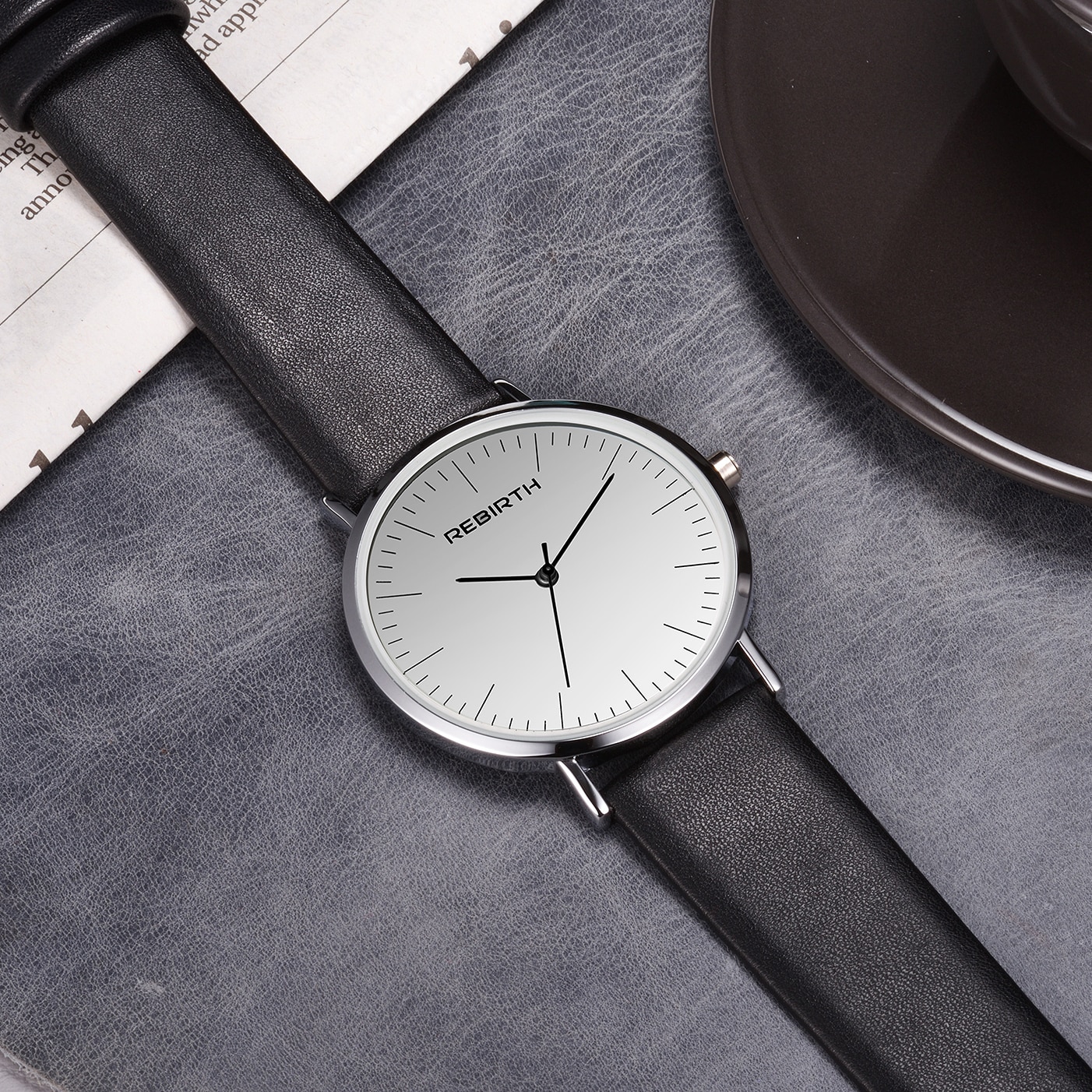 Vintage Klassieke Unisex Quartz Horloge Elegante Eenvoudige Lederen Band Horloge Mannen Vrouwen Casual Stijl Horloge
