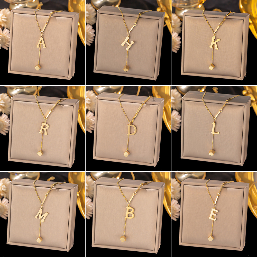 Stainless Steel Initial Letter Necklace For Women Gold Color 26 Alphabet Pendant Choker Clavicle Chain Necklace Jewelry