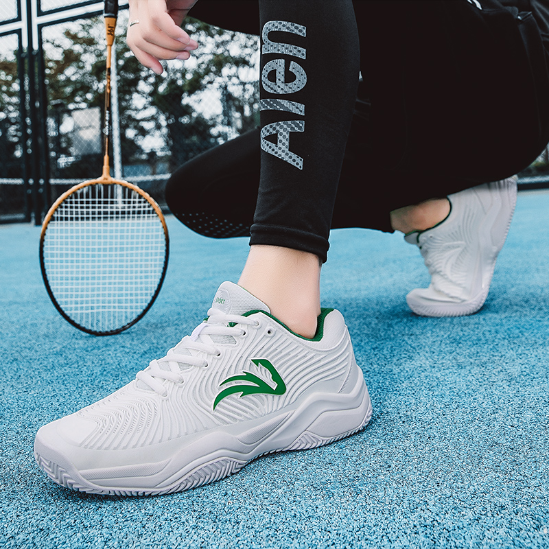 Nouvelles chaussures de badminton pour hommes et femmes chaussures de tennis chaussures d'entraînement en caoutchouc semelle souple chaussures de sport respirantes respirantes
