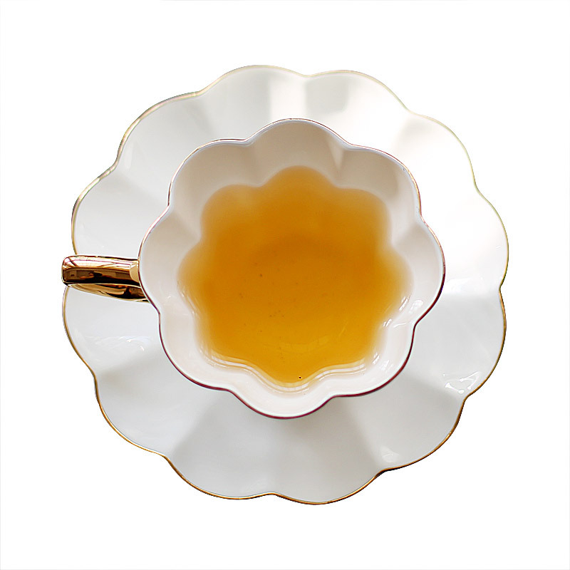 Tejp fat guld keramik blomma tekopp eftermiddagste engelsk svart mugg kaffekopp europeisk stil kopp självrörande mugg