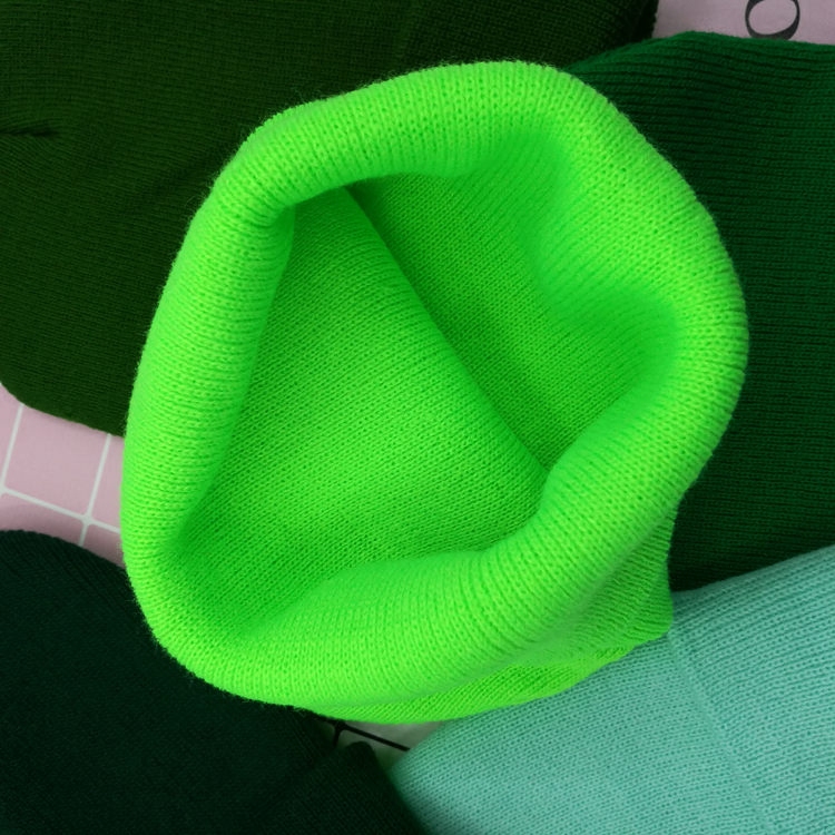 Grønne hatte til mænd / kvinder beanies strikket solid sød hat efterår kvindelige beanie caps varmere motorhjelm damer afslappet cap