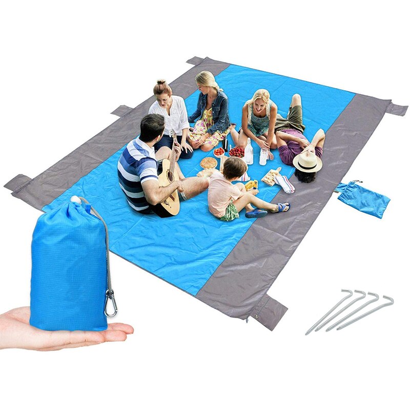 Sandfri strandfilt stor sandfri strandmatta för 4-7 vuxna vattentät picknickfilt i fickor med 6 stakar utomhusfilt: 220 x 180cm