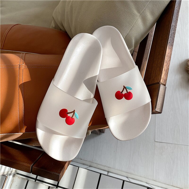 Cartoon pvc dames binnenpantoffels schattige kersenhouten pantoffels zomerslippers damesschoenen strand slippers badkamer slippers  sh380