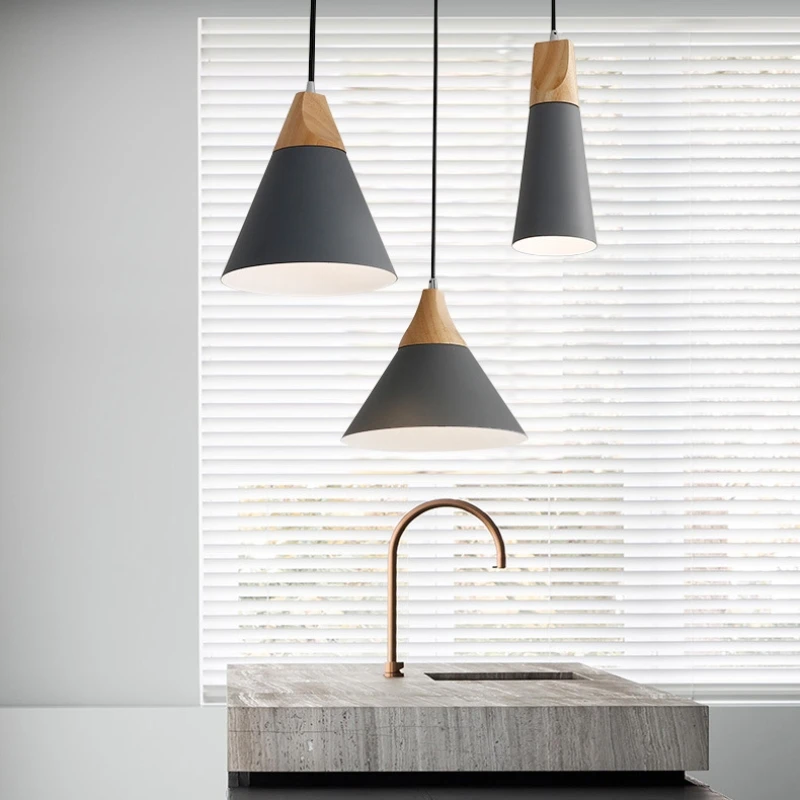 Tre, jern, flere typer pendellamper til spisestue, kjøkkenøy, stue, ledet-lampe, loft, hengende makaron-belysning