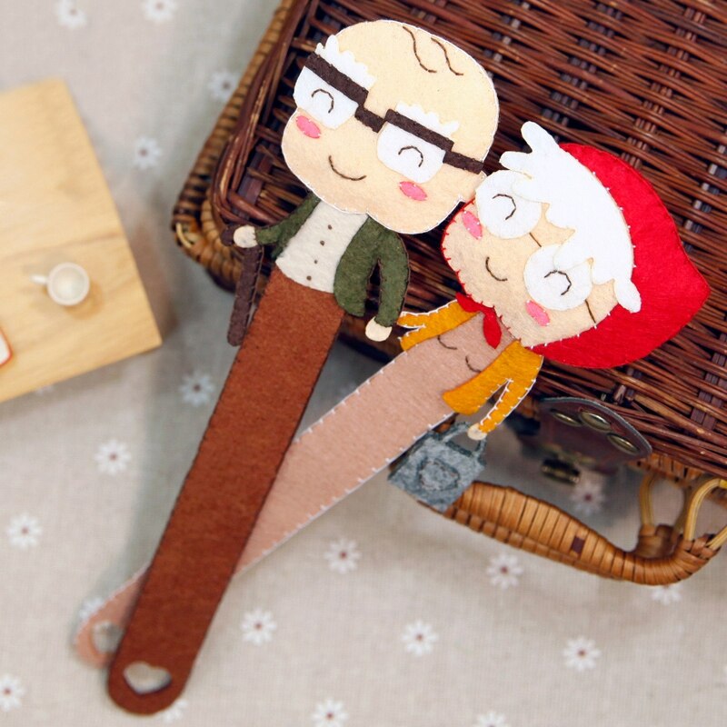 2pcs/set Couple Bookmark Felt DIY Package Couple Bookmark Environmental Material 24 X 6CM