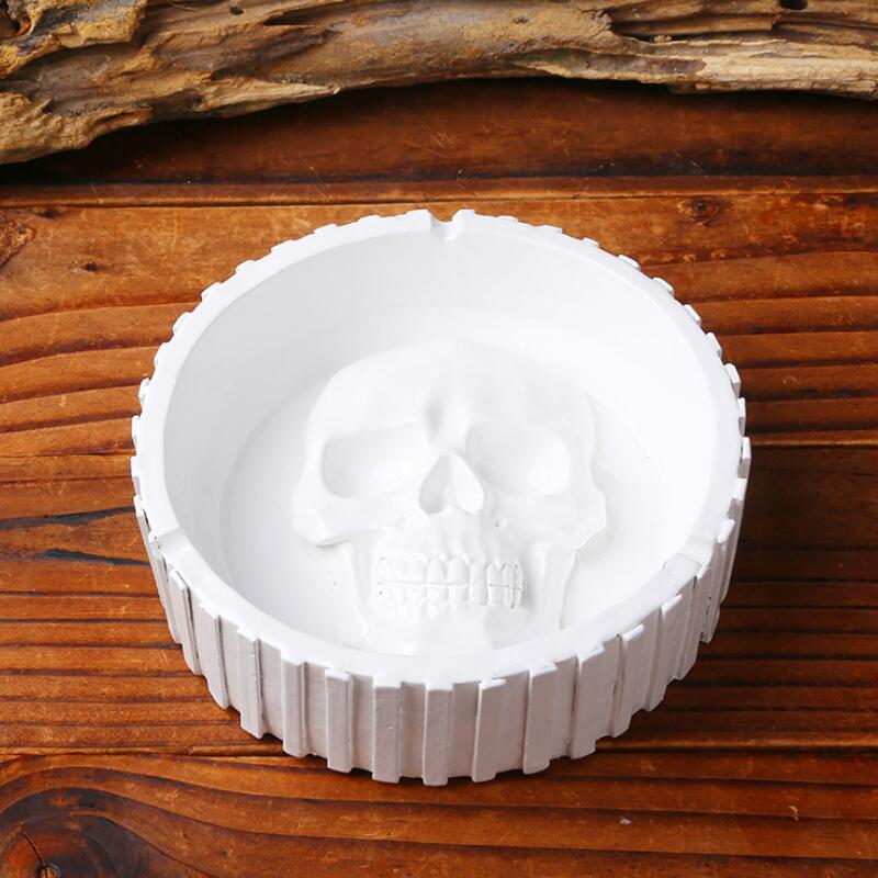 Schedel Asbak Halloween Creatieve Hars Luxe Draagbare Asbak Dag Van De Dode Woondecoratie Roken Accessoires Vriendje: 1