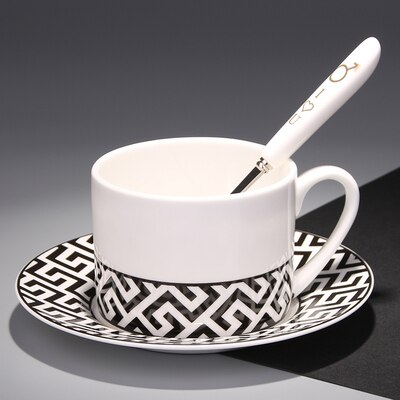 Nordic simple black and white geometric bone china coffee cup and Saucer Set with spoon afternoon tea cup home coffee shop: Versace