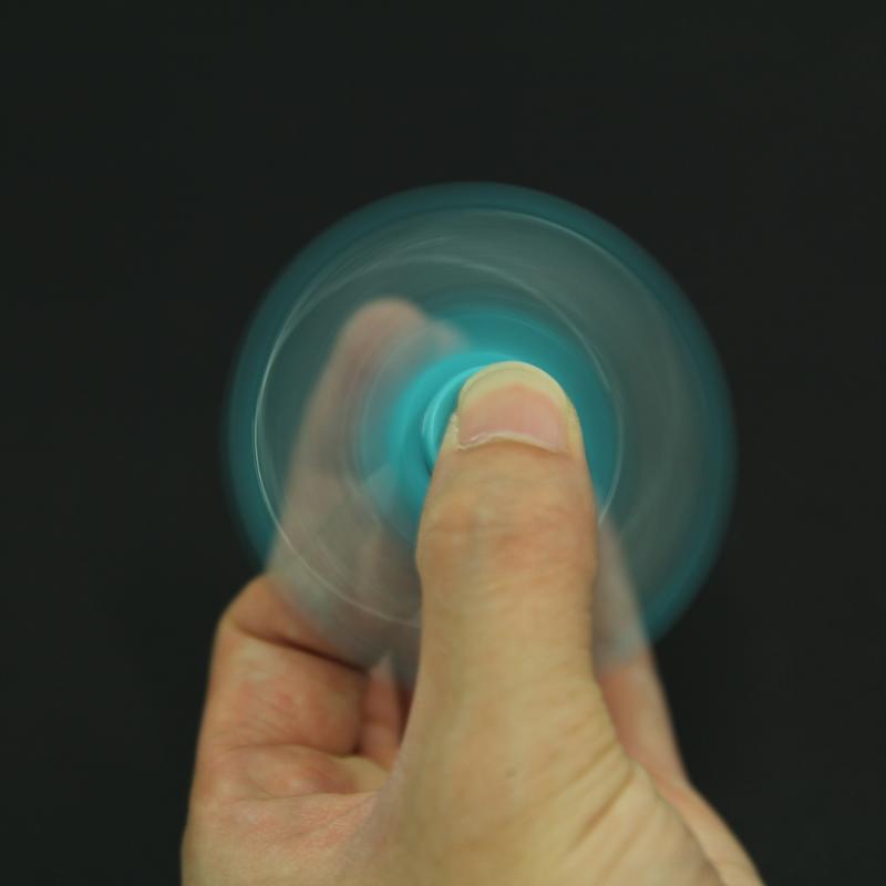 Plastic Hand Spinner for Autism and ADHD Finger Tri-Spinner Fidget Toys