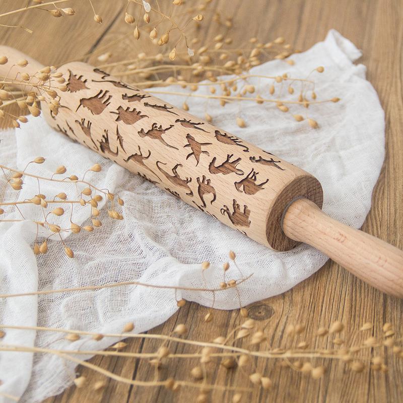 Dinosaur Pattern Embossed Rolling Pin Christmas Baking Cookies Biscuit Fondant Cake Dough Engraved Roller Reindeer