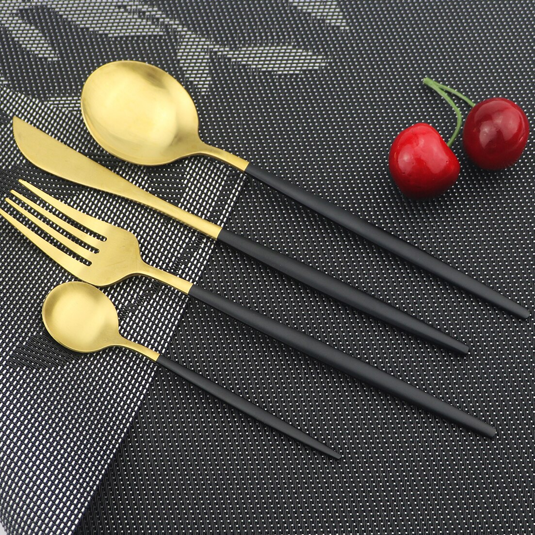 Couverts en or noir mat de 24 pièces | Service de vaisselle en acier inoxydable 304 fourchette cuillère en argenterie, service de couverts de cuisine