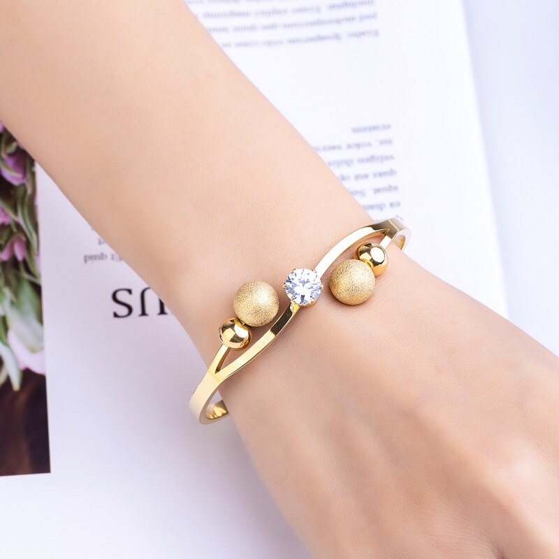 Nuovo braccialetto aperto a molla in Zirconia cubica con sfera in acciaio inossidabile satinato per donna amore regalo di nozze braccialetto gioielli all&#39;ingrosso