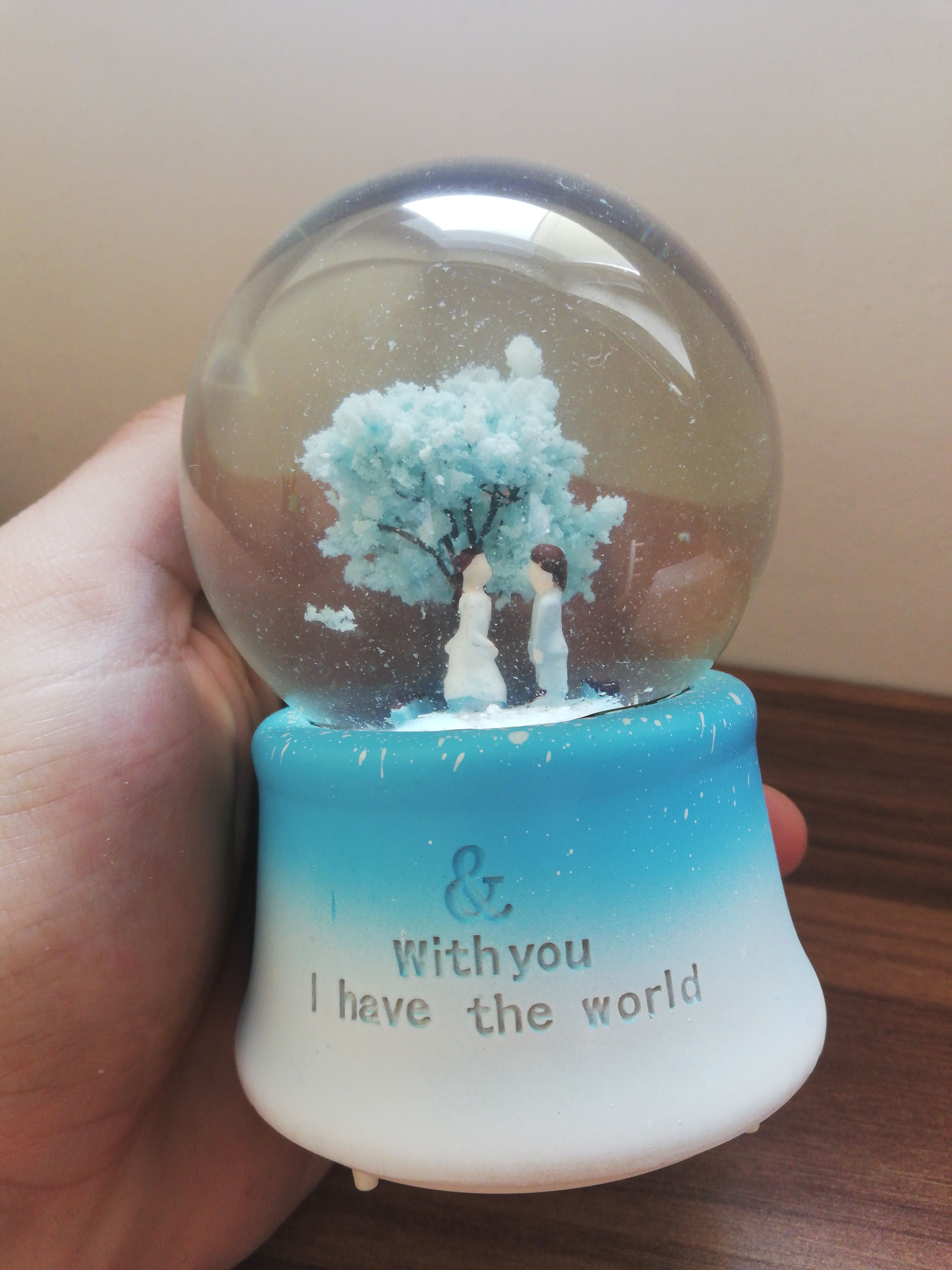 Globe de neige chat mignon, boîte à musique, produits , boules de neige , décoration de maison, Globes éclairés décoratifs