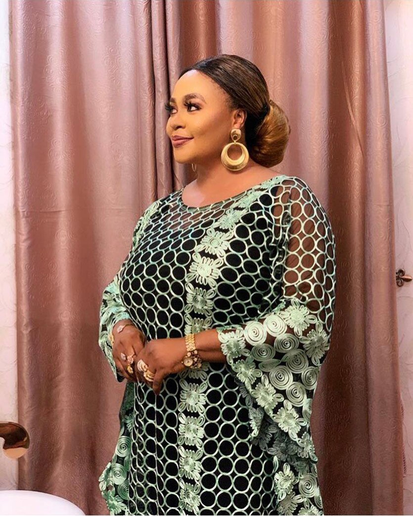 style classique africain femmes danse Nigeria Dashiki Net tissu dentelle robe longue et sous-vêtements 2 pièces taille libre
