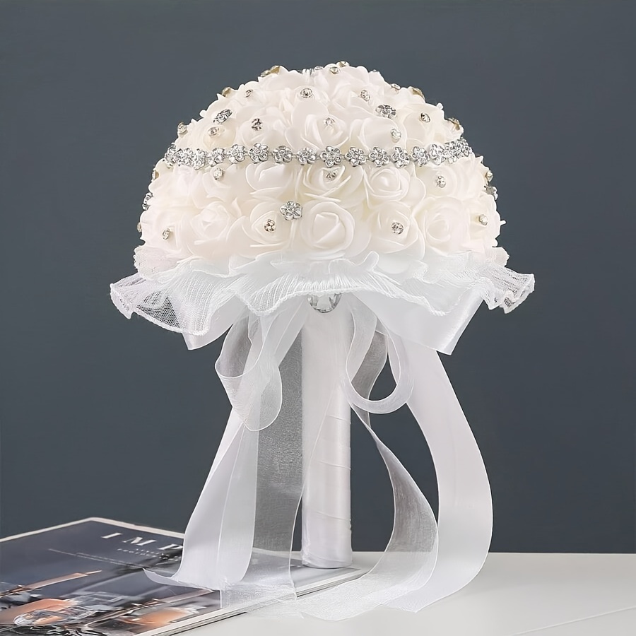 1-teilige Hochzeitsromantik dreht sich um Blumen, Märchenhochzeit, Braut und Bräutigam, sanft süß, künstlicher Blumenstrauß: Ursprünglich Titel