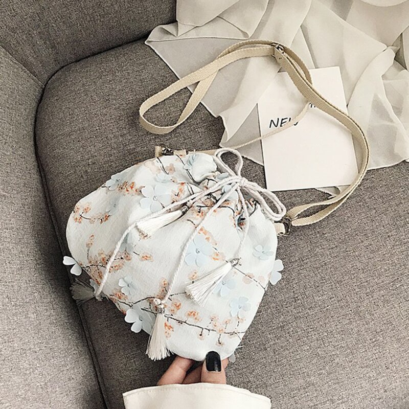 Estate nuovo fiore lettera Bolsa Feminina spalla borse di tela selvaggio Messenger Bag carino divertente mano vendita calda