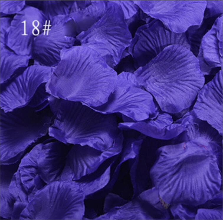 3000 stks/partij Zijden Rozenblaadjes Bladeren Kunstbloemen Bloemblaadjes voor Romantische Bruiloft Decoratie Party Decor Festival Tafel Decors: 18