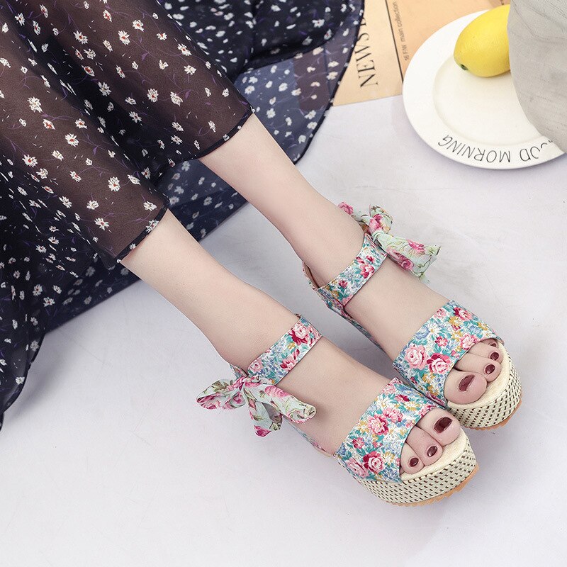Zomer Strand Boho Bloemen Wedge Sandalen Vrouwen Enkelbandje Platform Gladiator Schoenen Vrouw Hoge Hakken Sandalias Mujer