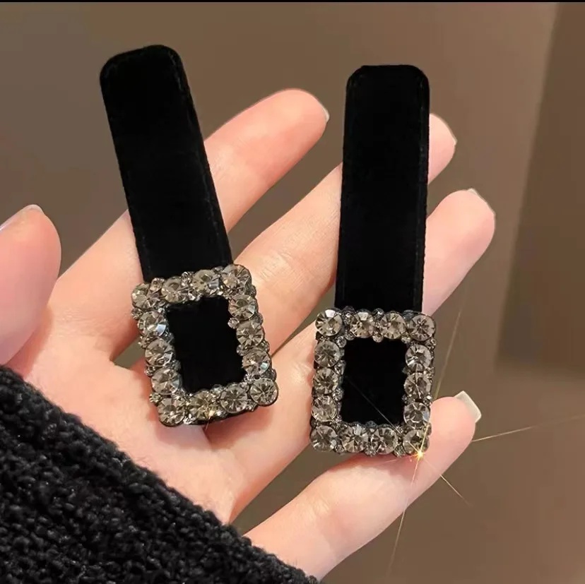 Elegante Samt-Haarnadel mit Strasssteinen für Damen, seitlicher Pony und Hinterkopf-Haarschmuck, hochwertige Haarklammern: Gelb
