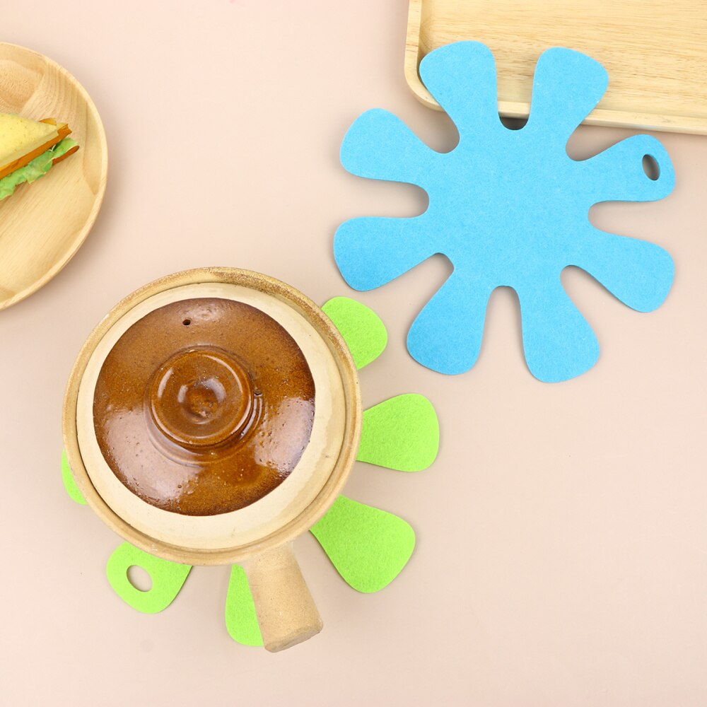 6pcs Sun Flower Shaped Pot Placemat Non-stick Heat-resistant Mat Tableware Pad Table Supplies Cookware for Kitchen (Green + Sky-