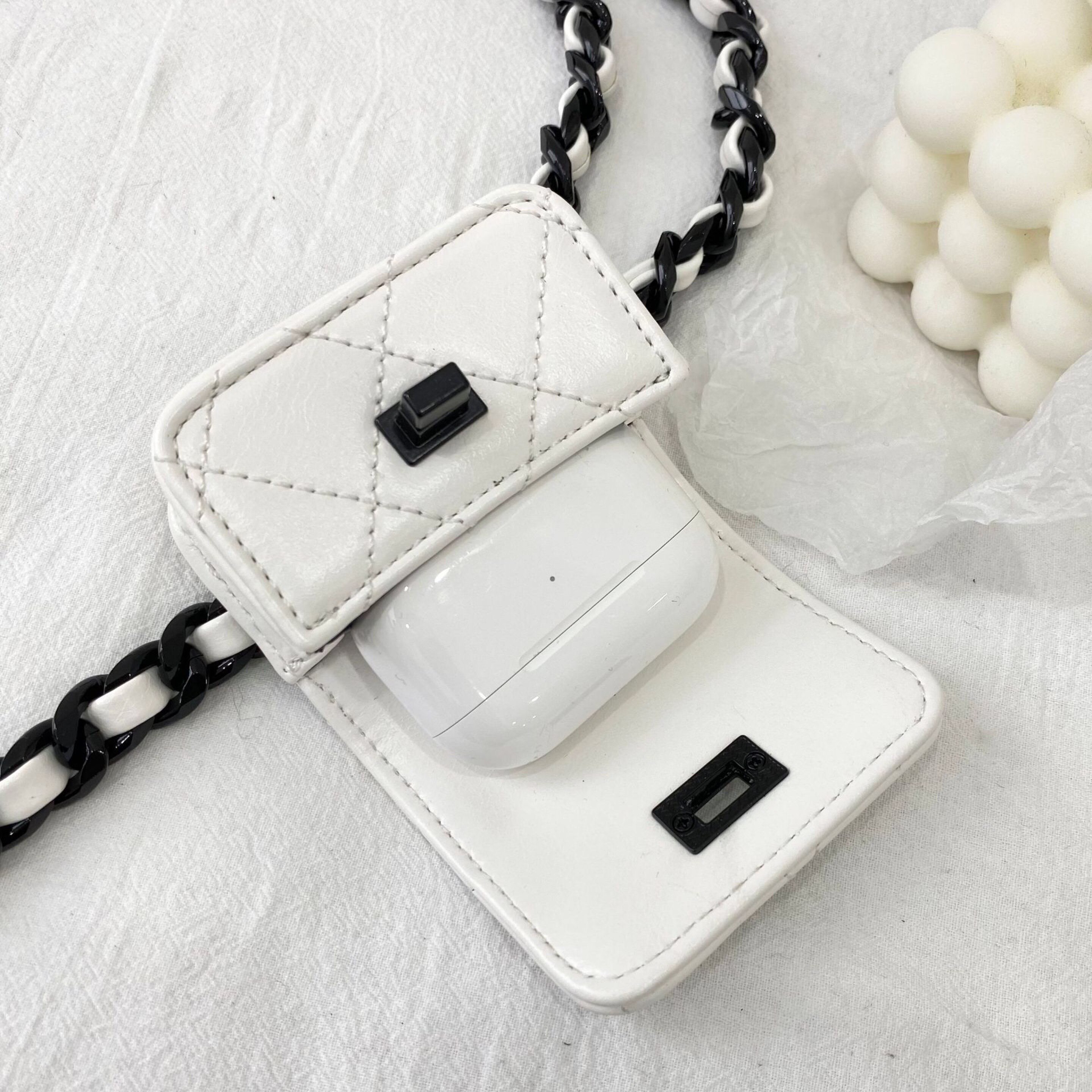 Riñonera de cuero con cadenas pequeñas para mujer, bolso de lujo con solapa, de , con cadena, a cuadros,
